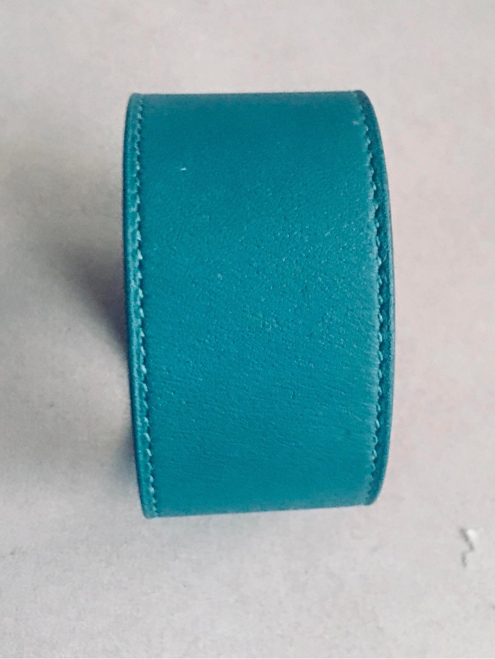 Hermes Turquoise Leather DOG Bracelet with Gold Hardware - Picture 10 of 16